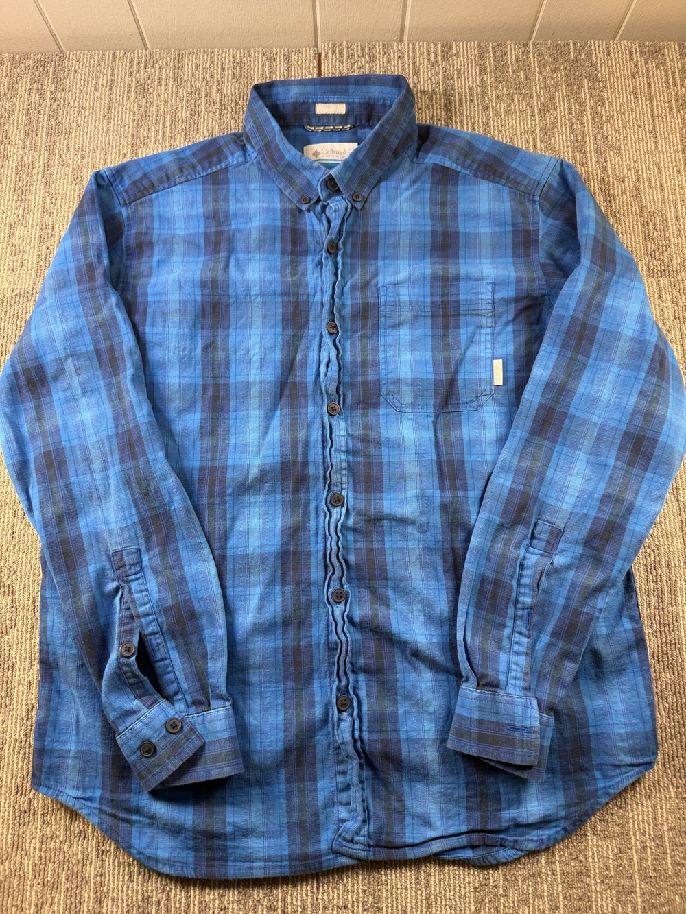 Columbia Shirt Mens Large Blue Plaid Long Sleeve Button Down Casual Woven